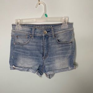 American eagle blue jean shorts size 6